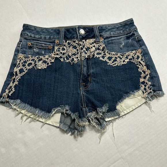 American Eagle Hi Rise Festival Overlay Cut Off Denim Super Stretch Shorts Size6 - Picture 2 of 10